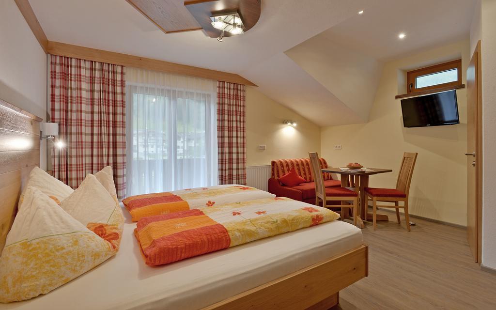 Haus Bergfriede Hotell Mayrhofen Eksteriør bilde