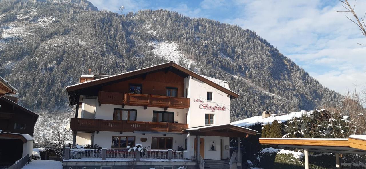 Haus Bergfriede Hotell Mayrhofen Eksteriør bilde